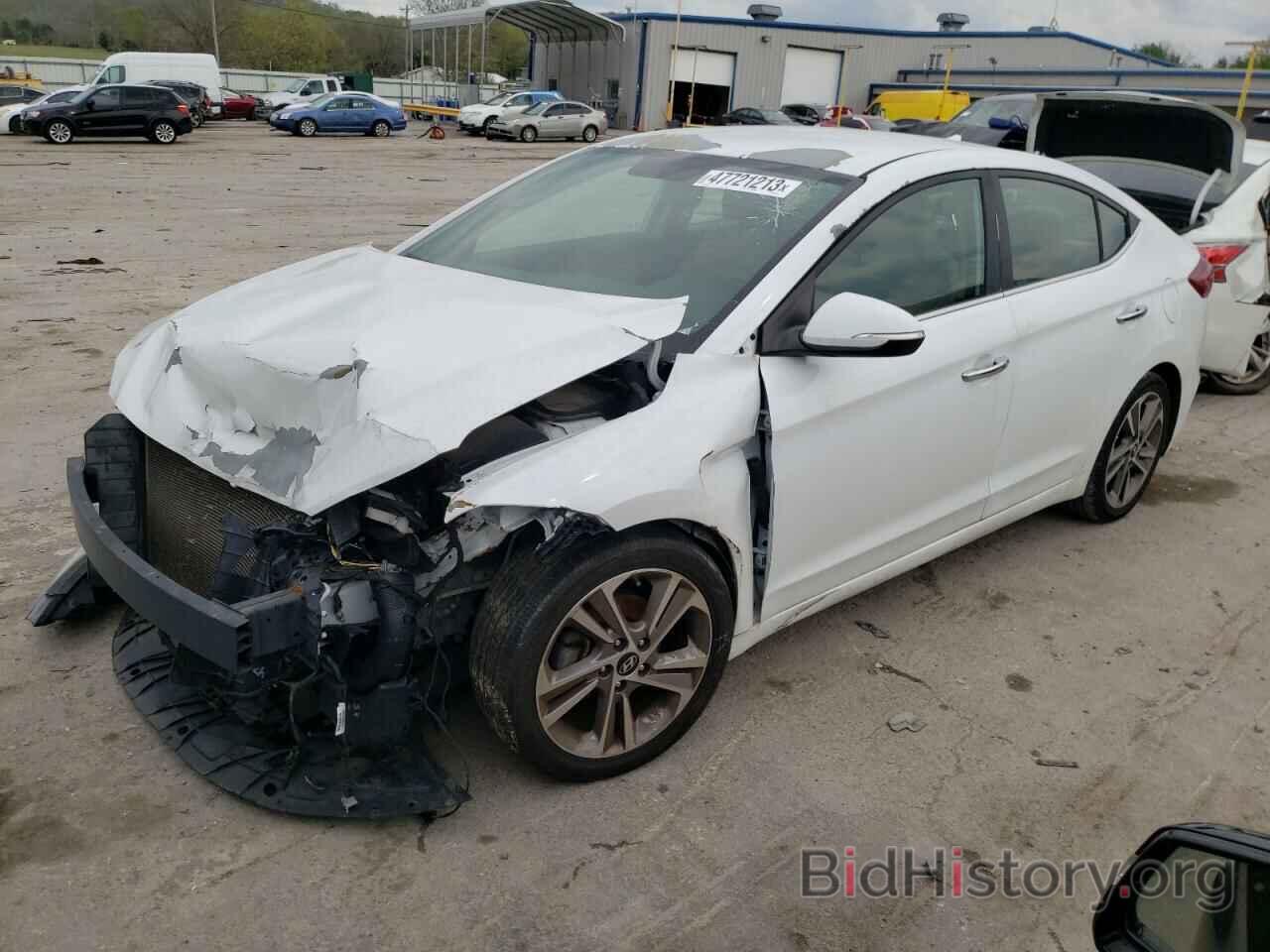 Фотография 5NPD84LF4HH087854 - HYUNDAI ELANTRA 2017