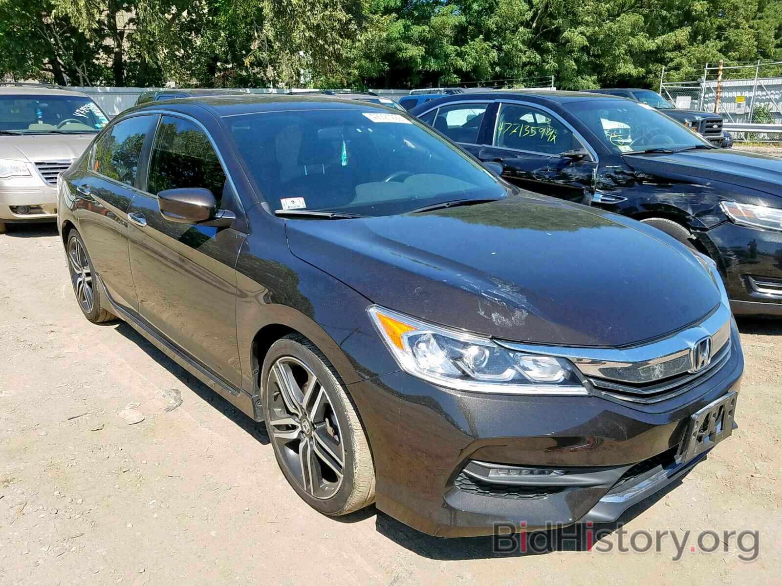 Photo 1HGCR2F16HA088641 - HONDA ACCORD SPO 2017