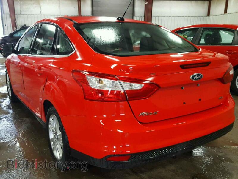 2012 Ford FOCUS (VIN 1FAHP3H2XCL185852) — photo 3 of 10