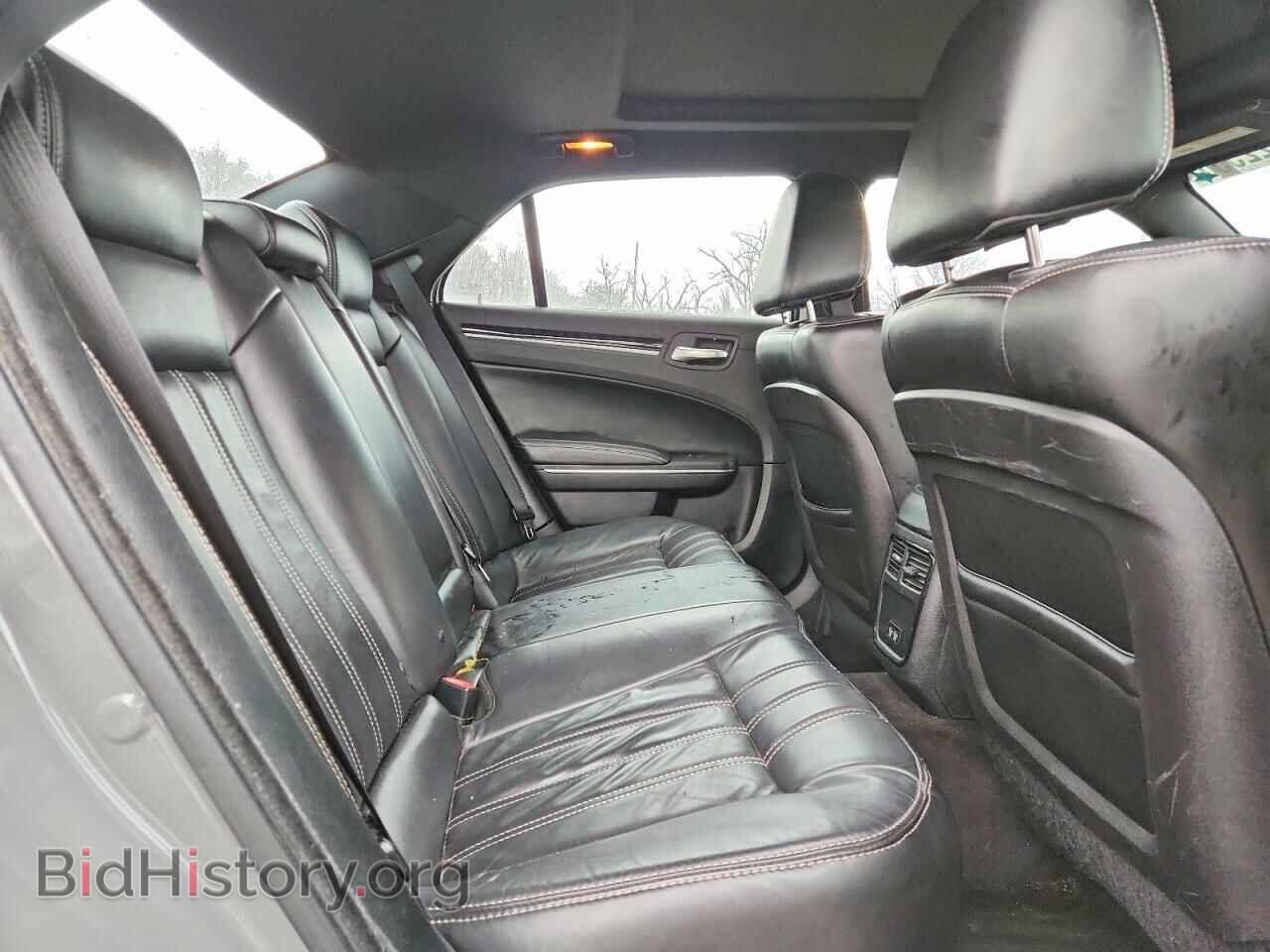 2018 CHRYSLER 300 - VIN: 2C3CCAGG4JH165709 - Фото 10
