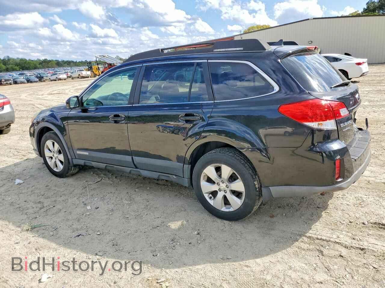 2011 SUBARU OUTBACK - VIN: 4S4BRBKC8B3342875 - Фото 2