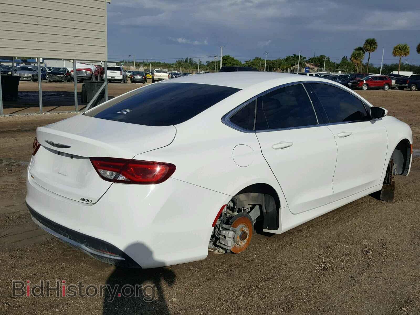 2016 CHRYSLER 200 - VIN: 1C3CCCAB3GN140664 - Фото 4
