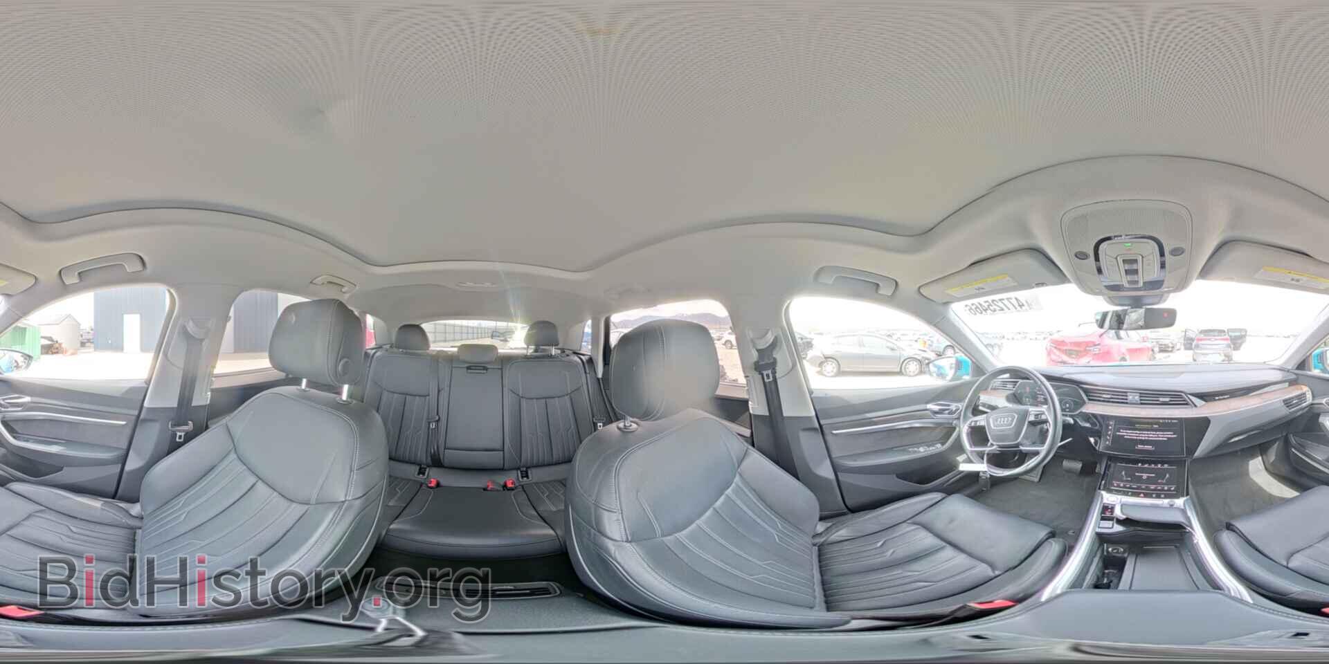 2019 AUDI E-TRON - VIN: WA1VAAGE7KB014845 - Фото 16