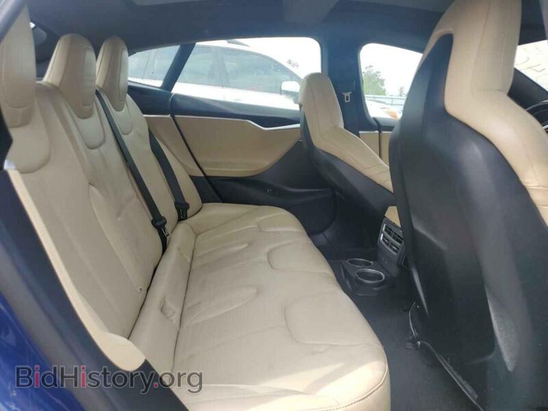 2016 Tesla MODEL S (VIN 5YJSA1E25GF158223) — photo 10 of 12