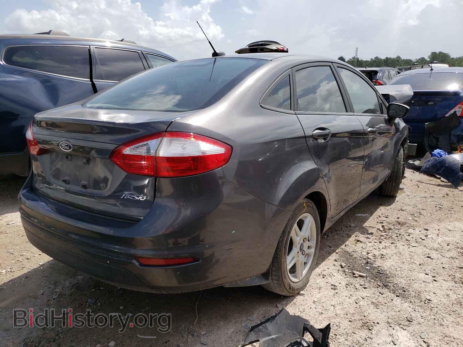 2017 FORD FIESTA - VIN: 3FADP4BJ5HM150310 - Фото 4