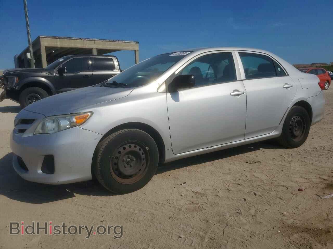 Photo 2T1BU4EE3BC674757 - TOYOTA COROLLA 2011