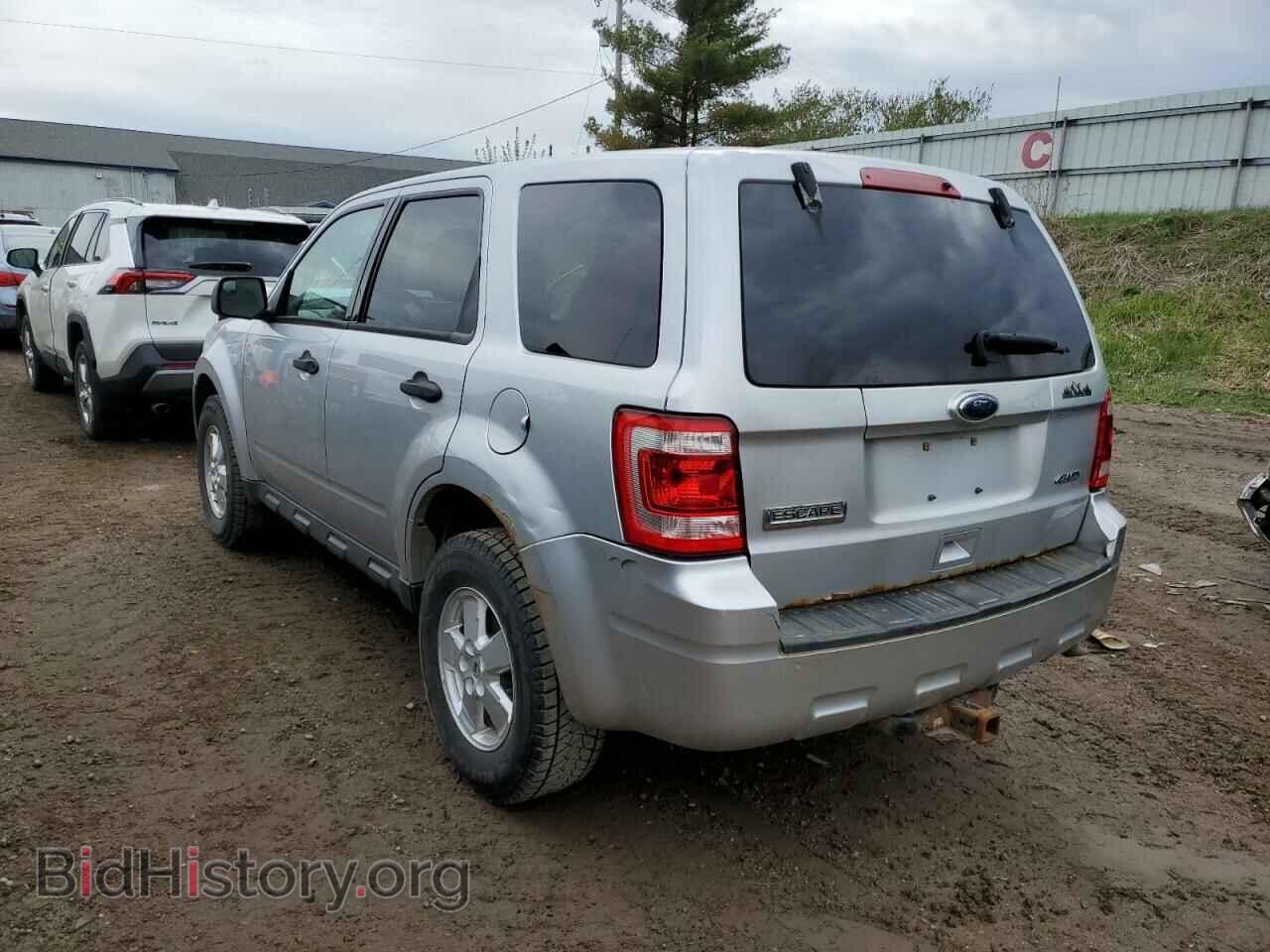 2010 FORD ESCAPE - VIN: 1FMCU9C73AKB96192 - Photo 2