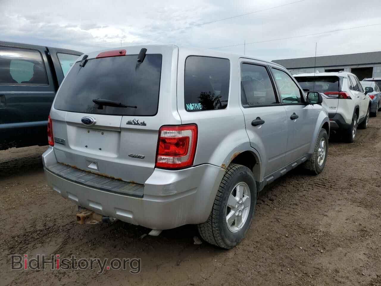 2010 FORD ESCAPE - VIN: 1FMCU9C73AKB96192 - Photo 3