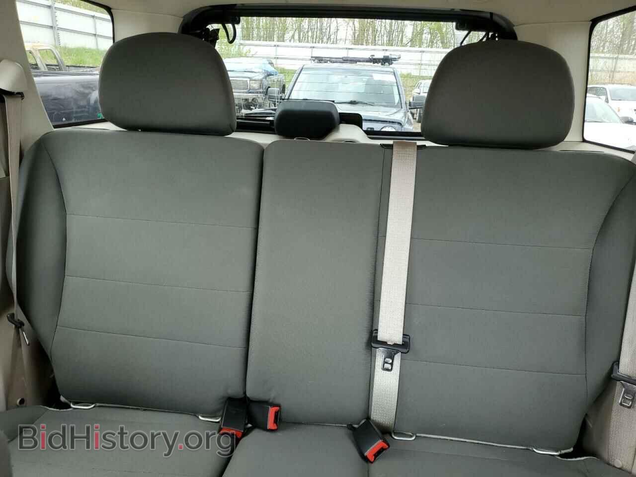 2010 FORD ESCAPE - VIN: 1FMCU9C73AKB96192 - Photo 10