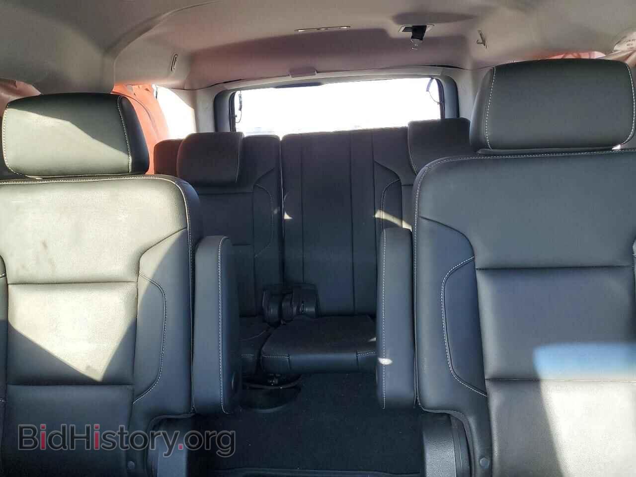 2019 CHEVROLET SUBURBAN - VIN: 1GNSKHKC6KR347380 - Фото 10