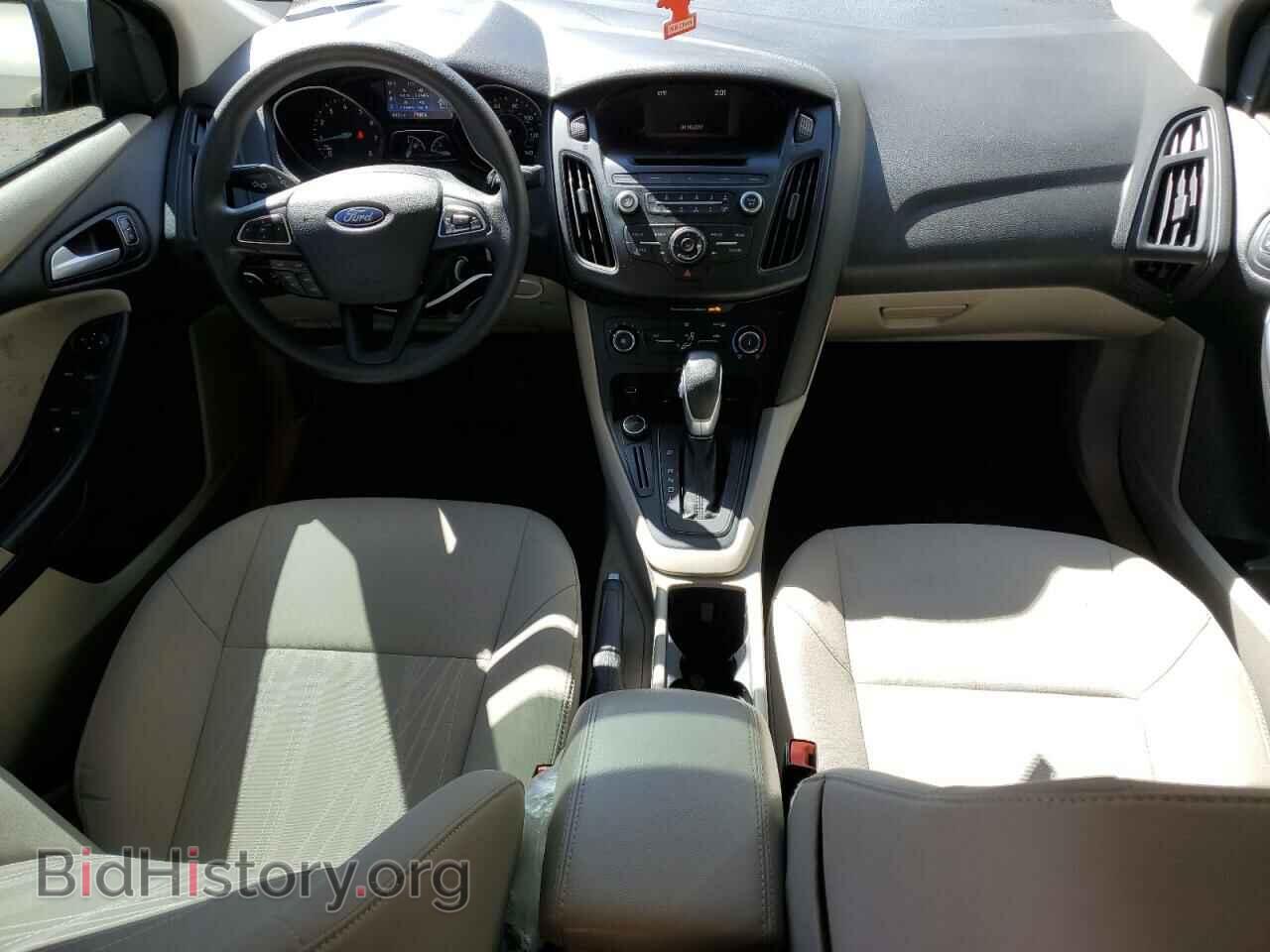 2017 FORD FOCUS - VIN: 1FADP3F2XHL275981 - Photo 8