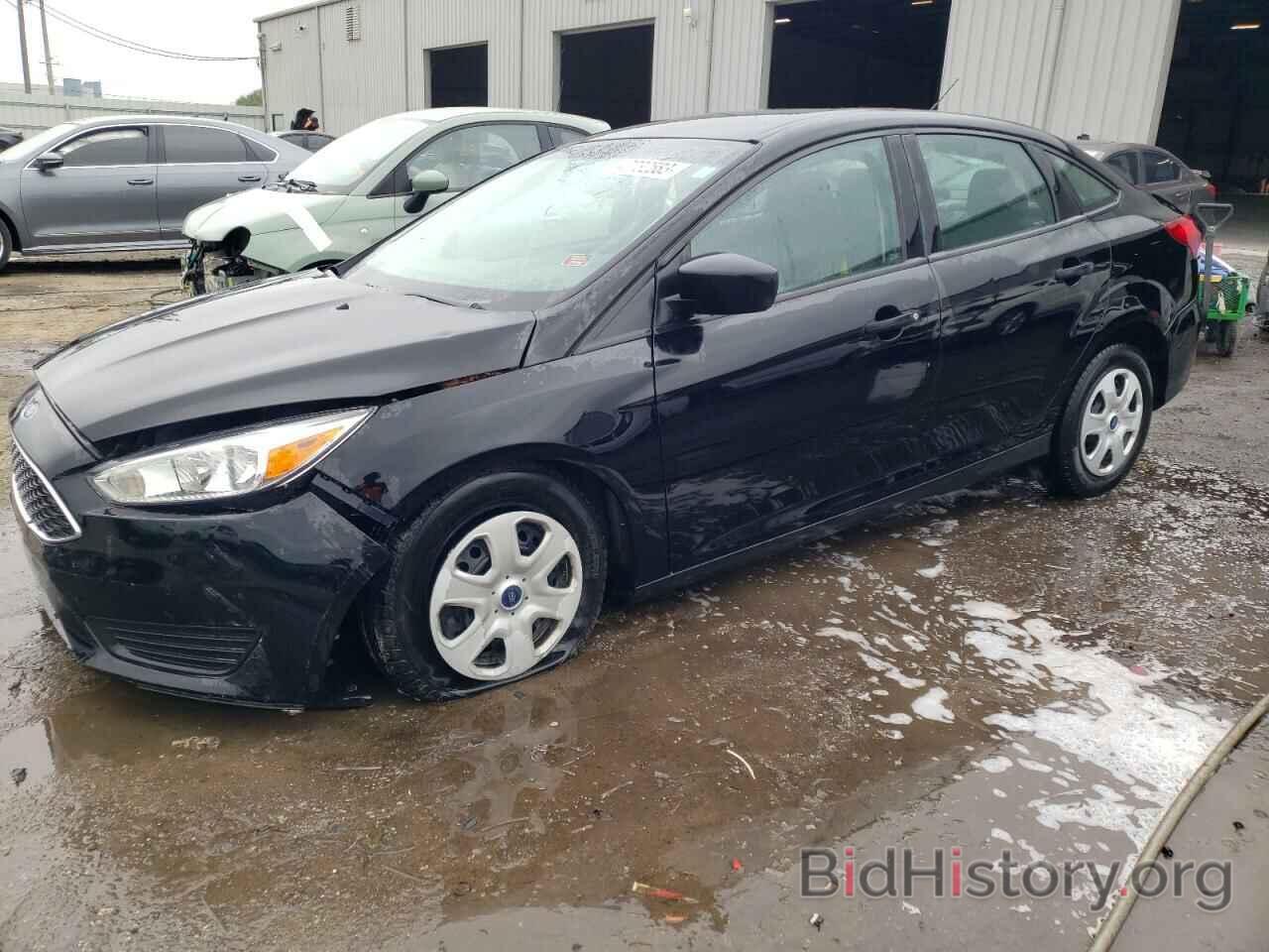 Photo 1FADP3E26JL300009 - FORD FOCUS 2018