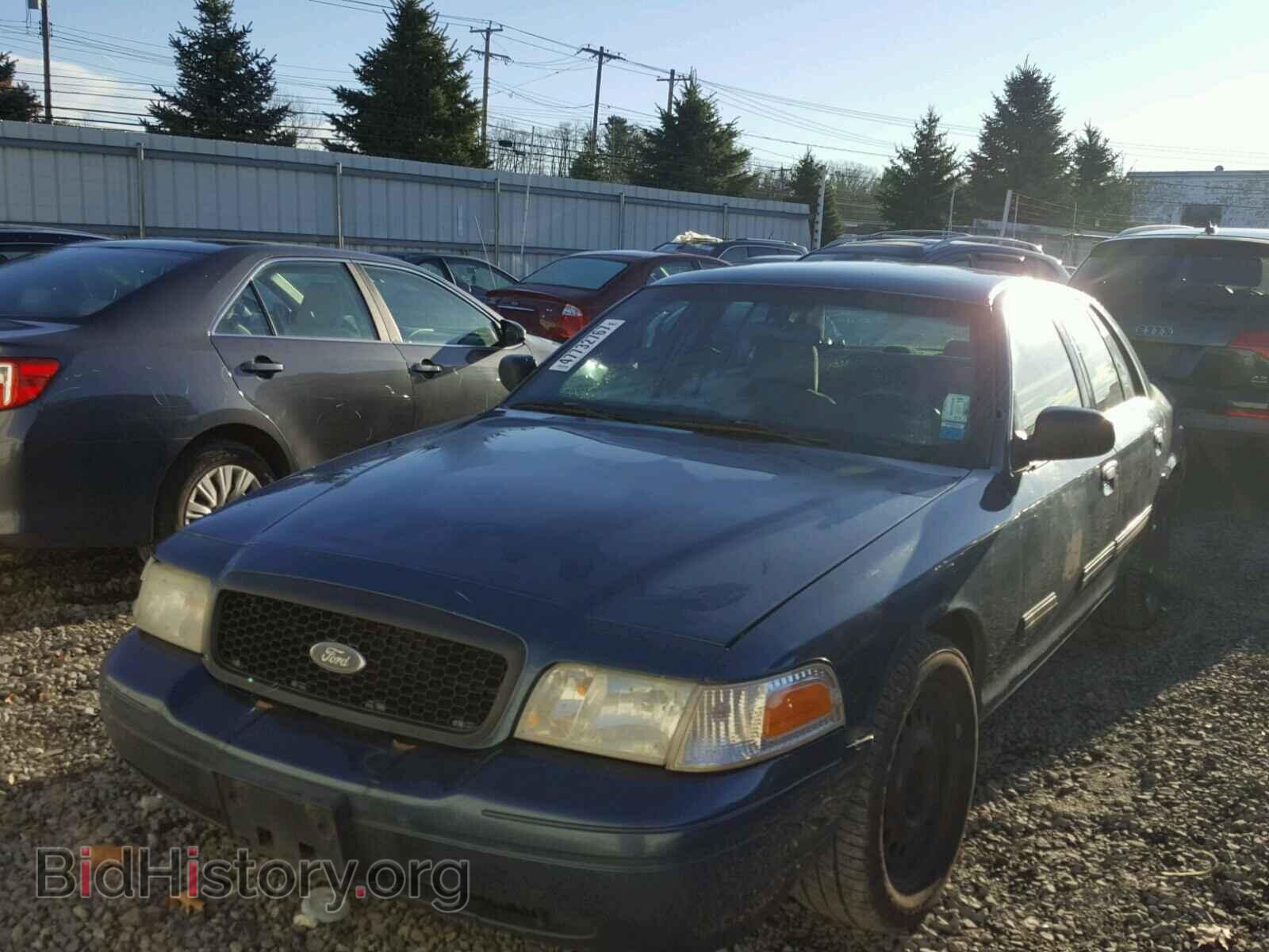 2010 FORD CROWN VIC - VIN: 2FABP7BV7AX130145 - Фото 2
