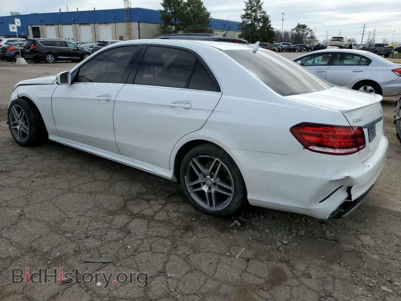 2015 MERCEDES-BENZ E-CLASS - VIN: WDDHF5KB7FB132382 - Фото 2
