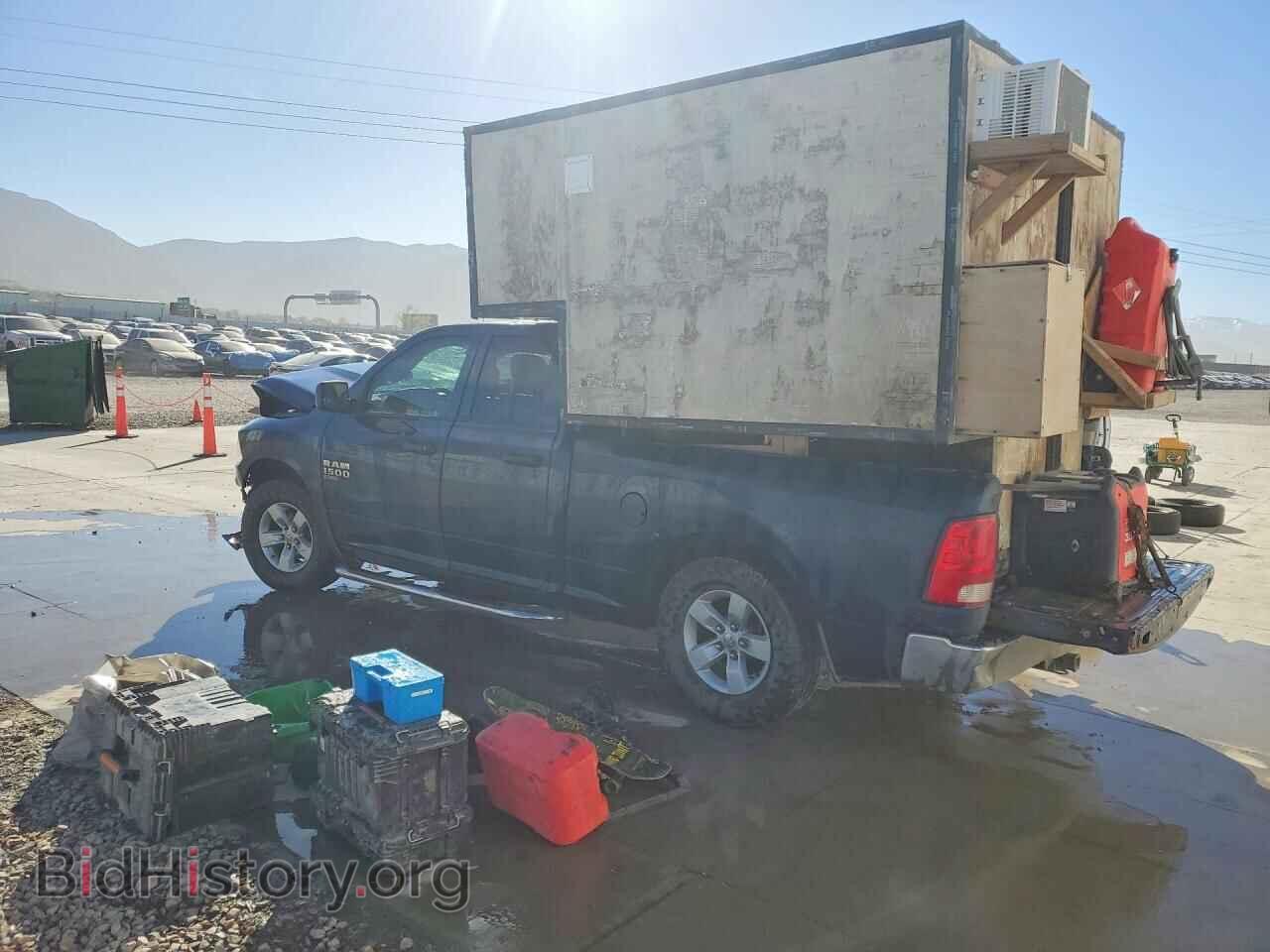 2020 RAM 1500 - VIN: 1C6RR6FG5LS128366 - Фото 2