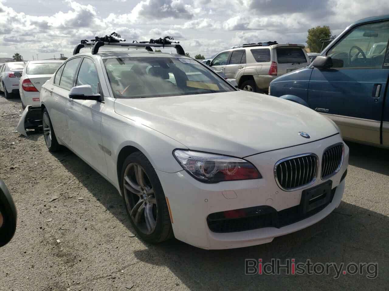 Фотография WBAYA6C51ED144454 - BMW 7 SERIES 2014