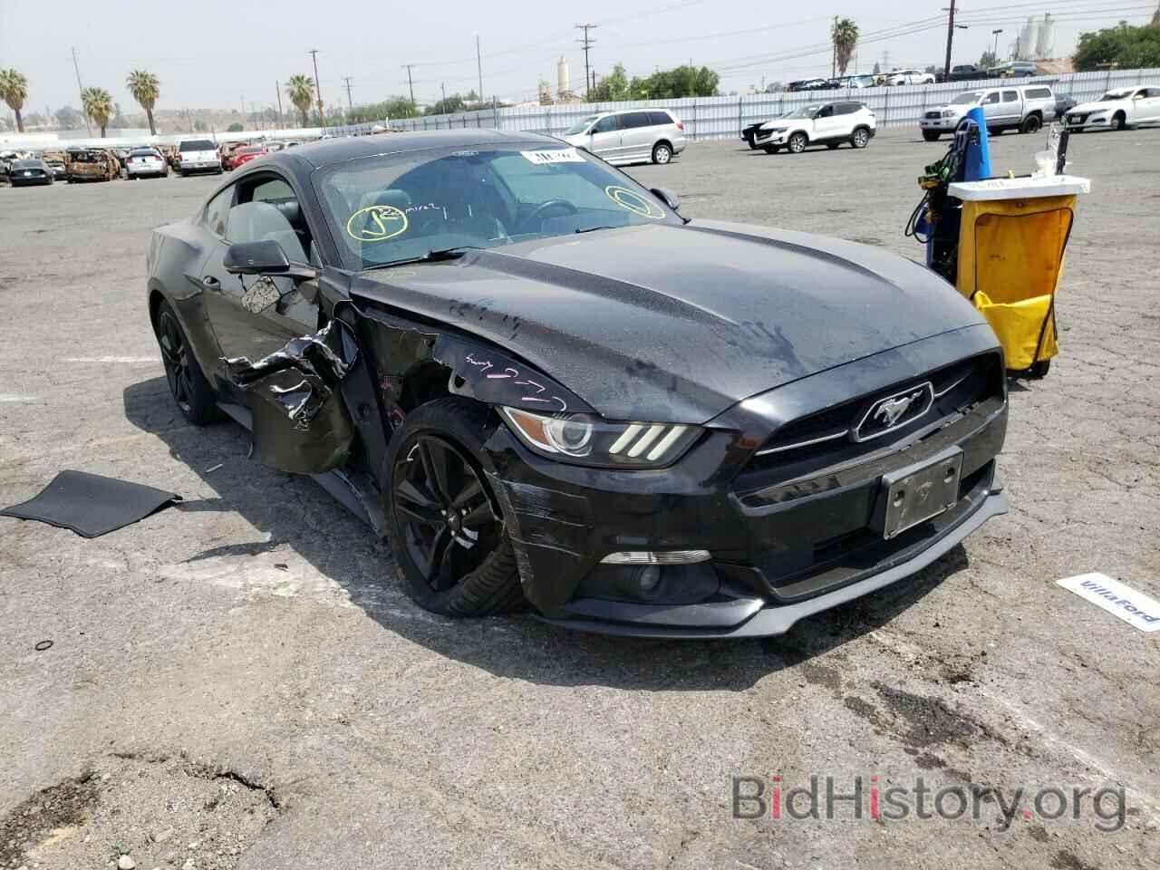 Photo 1FA6P8TH5F5338856 - FORD MUSTANG 2015