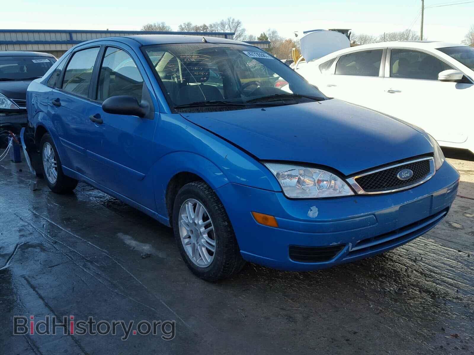 Фотография 1FAFP34N37W131577 - FORD FOCUS 2007
