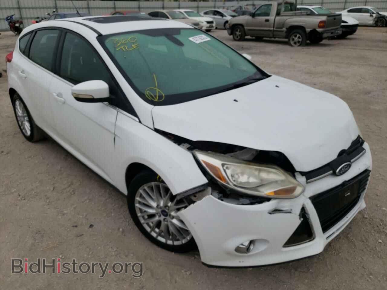 Photo 1FAHP3M23CL176559 - FORD FOCUS 2012