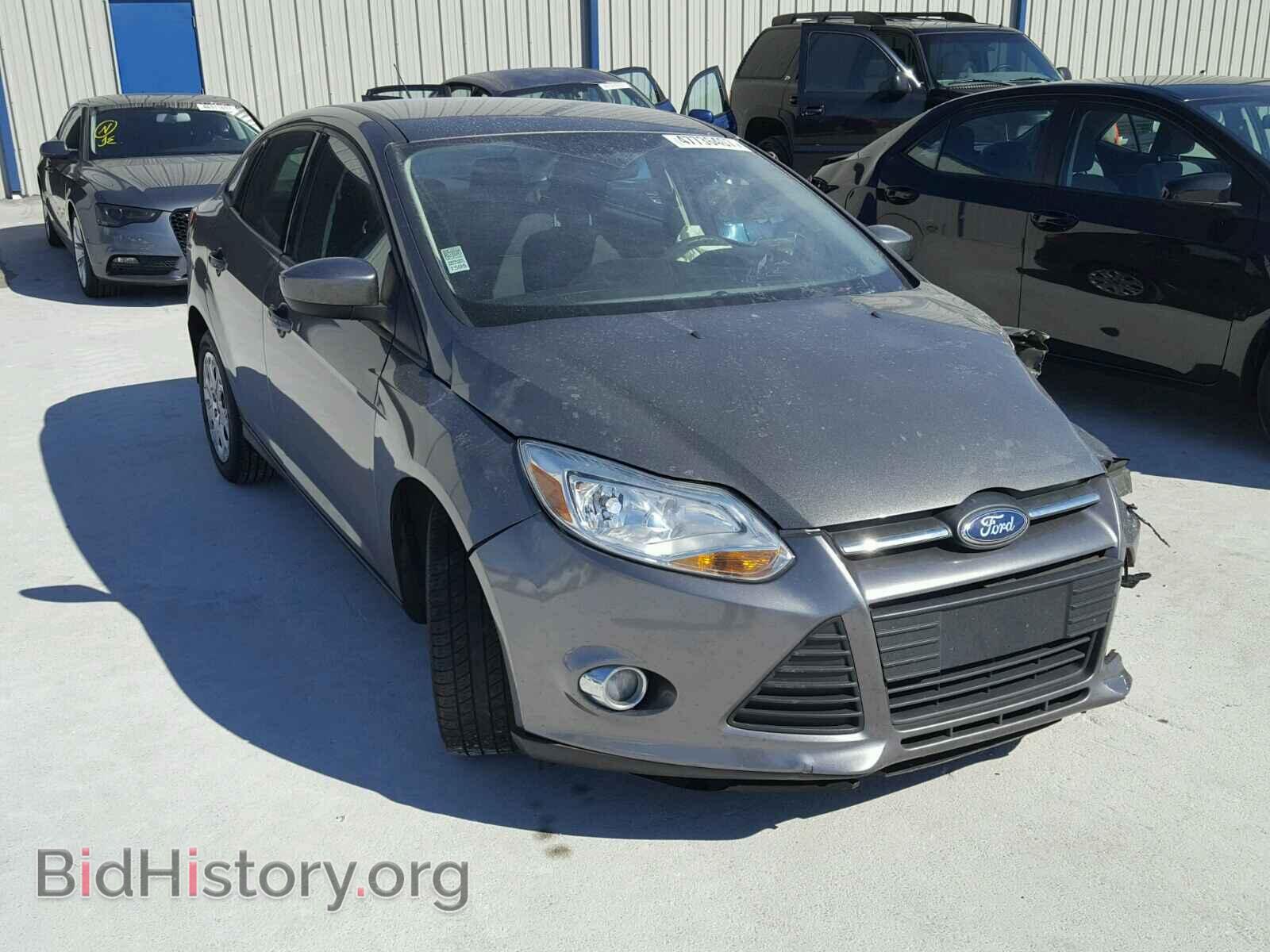 Photo 1FAHP3F20CL308688 - FORD FOCUS 2012