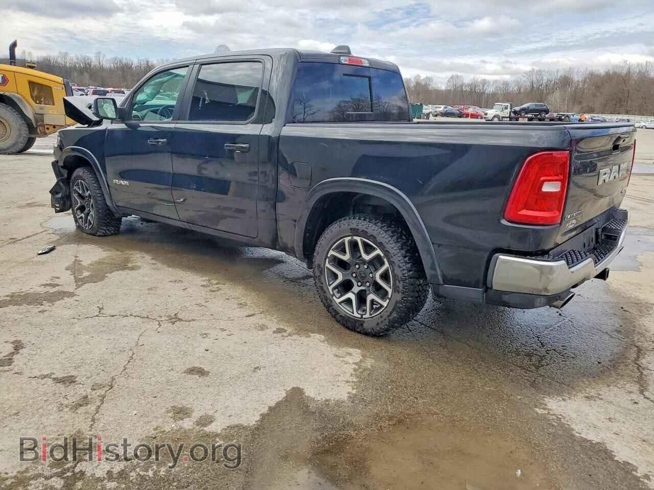 2025 RAM 1500 - VIN: 1C6SRFJP6SN592255 - Фото 2