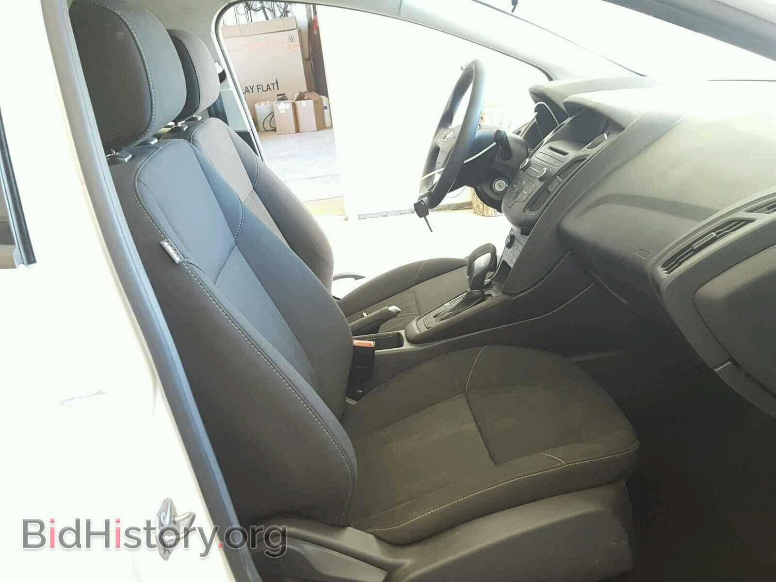 2017 FORD FOCUS - VIN: 1FADP3E22HL241065 - Photo 5