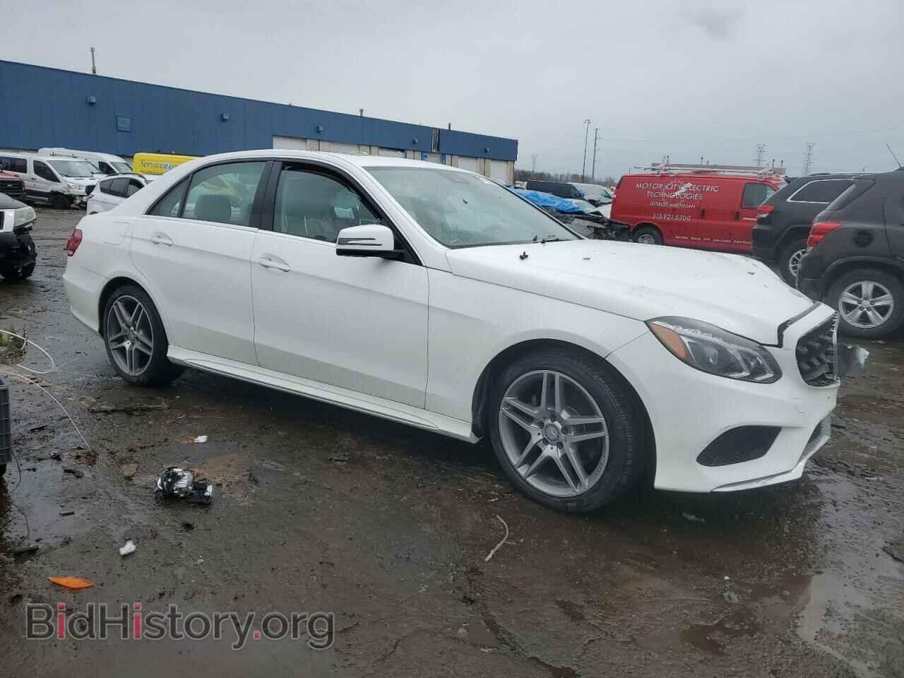 2016 MERCEDES-BENZ E-CLASS - VIN: WDDHF8JB7GB211894 - Фото 4