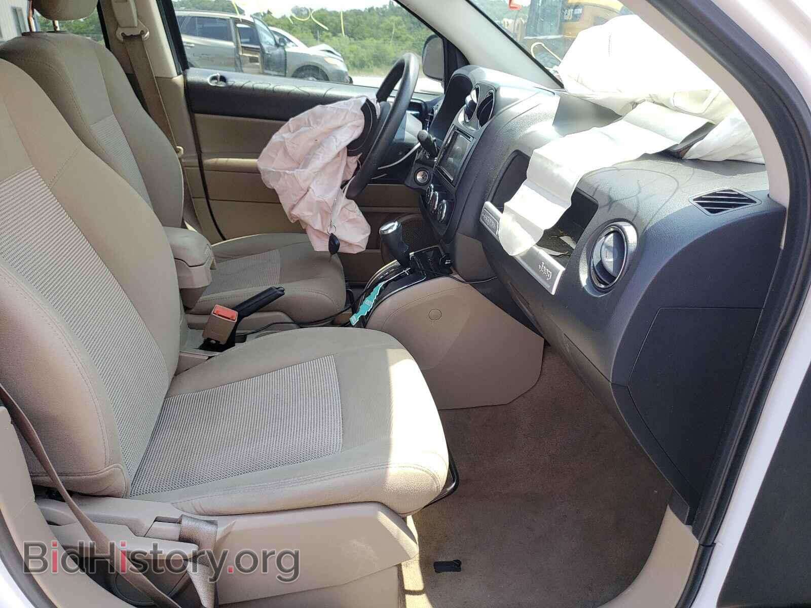 2014 JEEP COMPASS - VIN: 1C4NJDBB1ED672271 - Фото 5