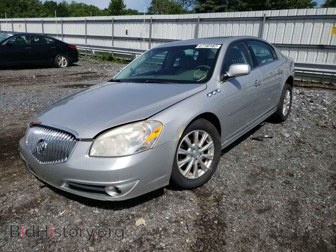 2011 BUICK LUCERNE - VIN: 1G4HC5EM7BU144929 - Фото 2
