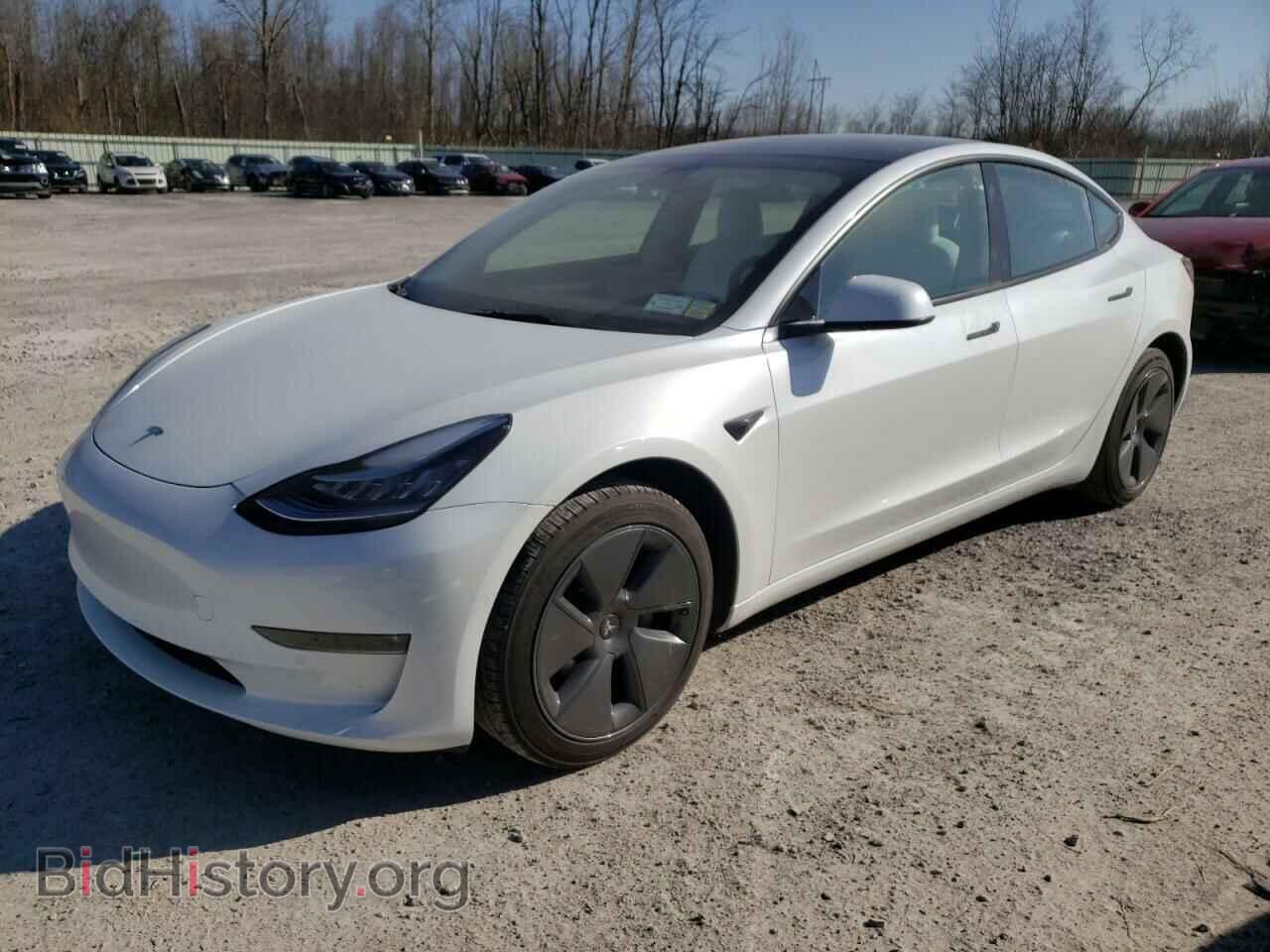 Фотография 5YJ3E1EB9NF263384 - TESLA MODEL 3 2022