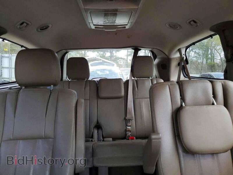 2016 Chrysler MINIVAN (VIN 2C4RC1BG1GR261586) — фото 10 из 16