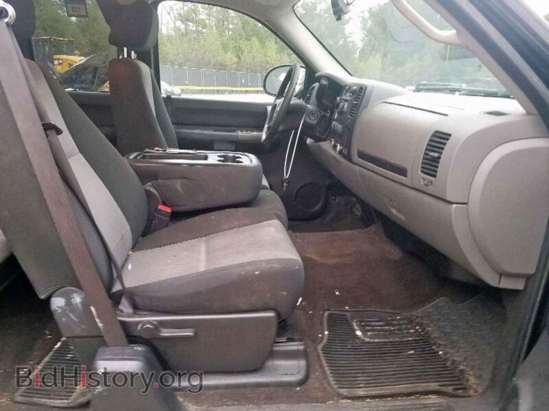 2009 Chevrolet SILVERADO (VIN 1GCEC19C19Z291651) — фото 5 из 10