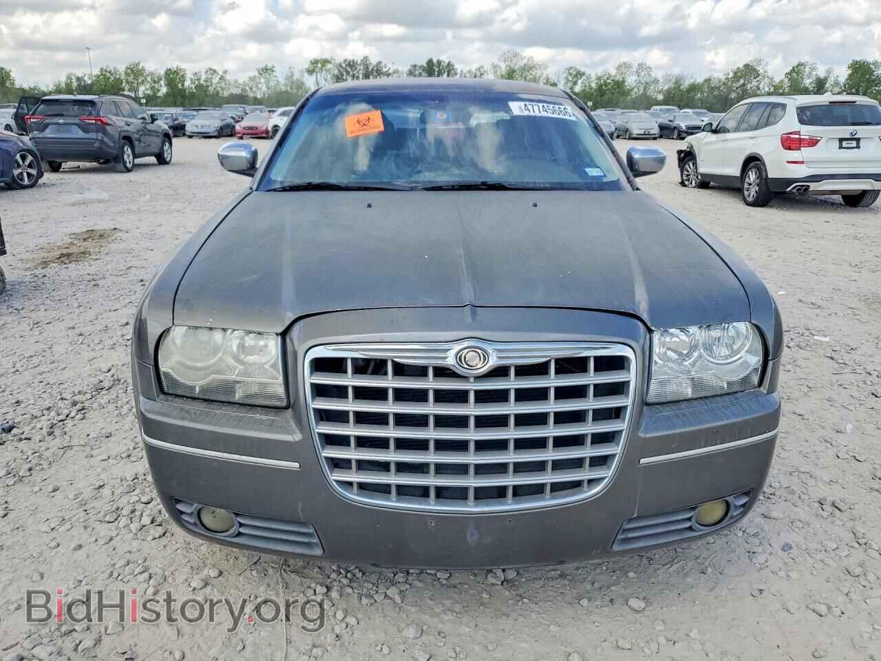 2010 CHRYSLER 300 - VIN: 2C3CA5CV3AH201441 - Фото 5