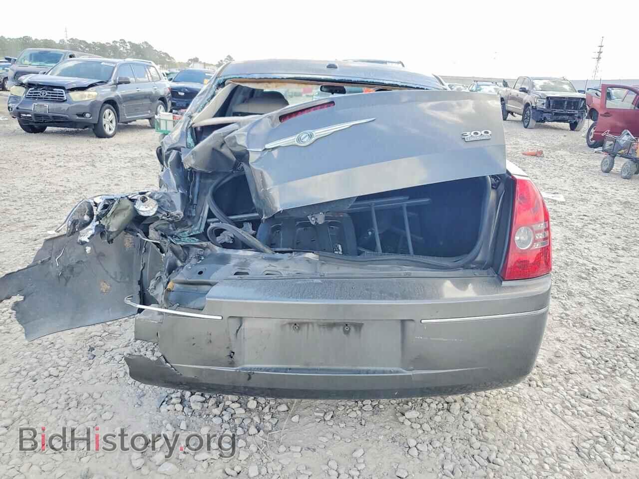 2010 CHRYSLER 300 - VIN: 2C3CA5CV3AH201441 - Фото 6