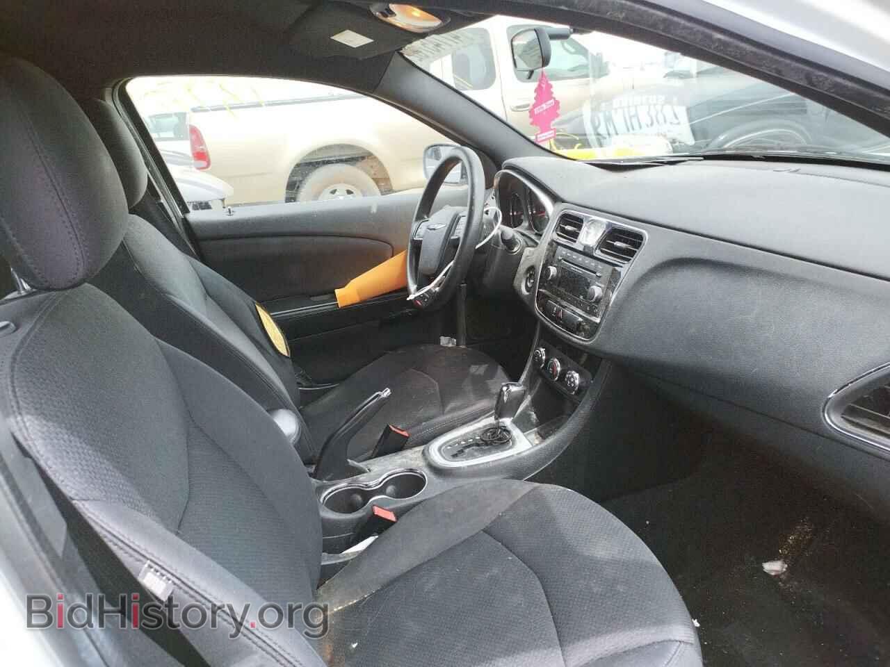 2012 CHRYSLER 200 - VIN: 1C3CCBAB6CN320189 - Фото 5
