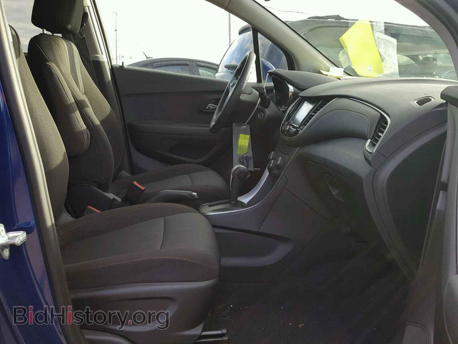 2017 CHEVROLET TRAX - VIN: 3GNCJLSB6HL174297 - Фото 5