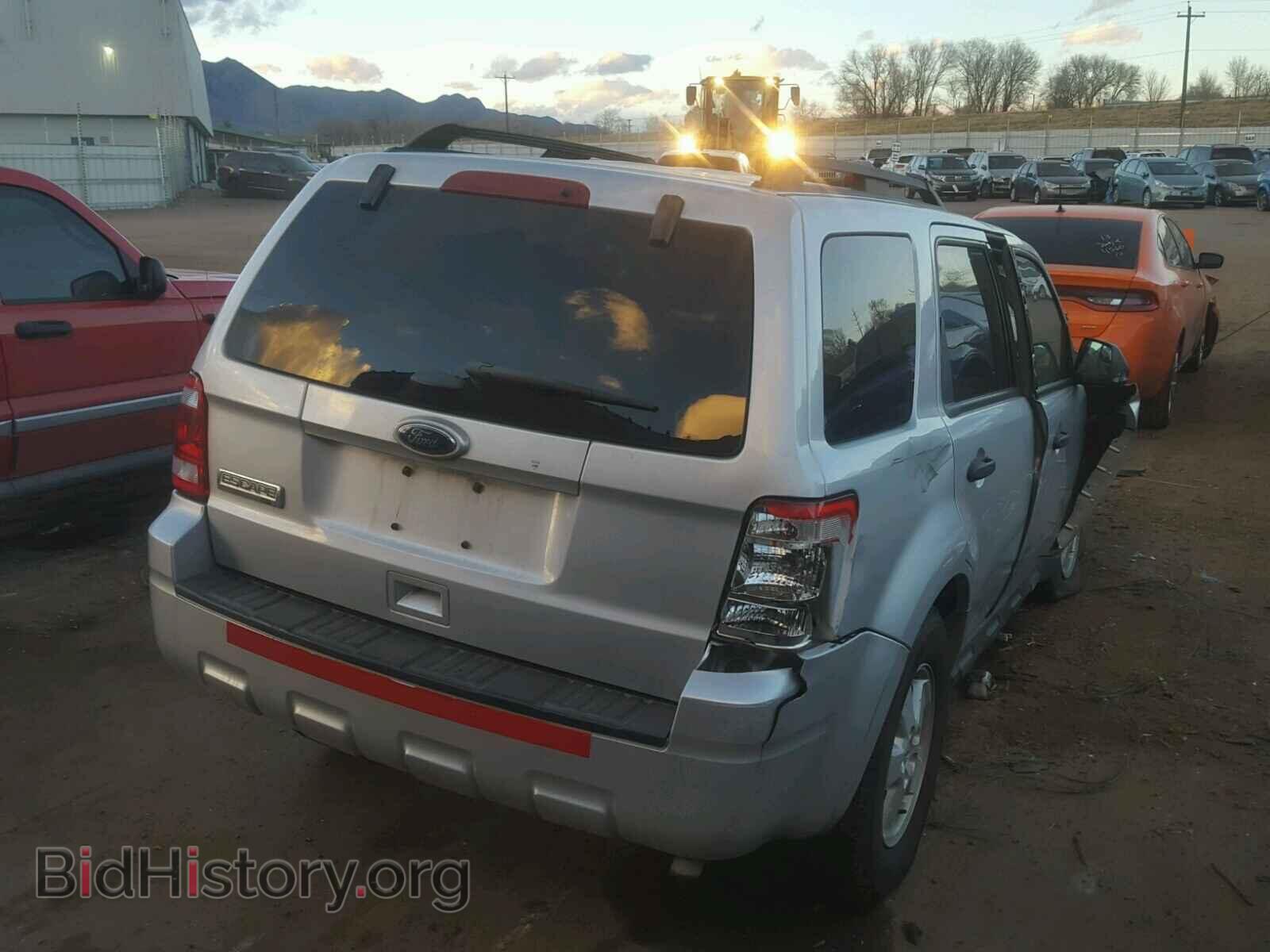 2012 FORD ESCAPE - VIN: 1FMCU0D75CKB44902 - Фото 4