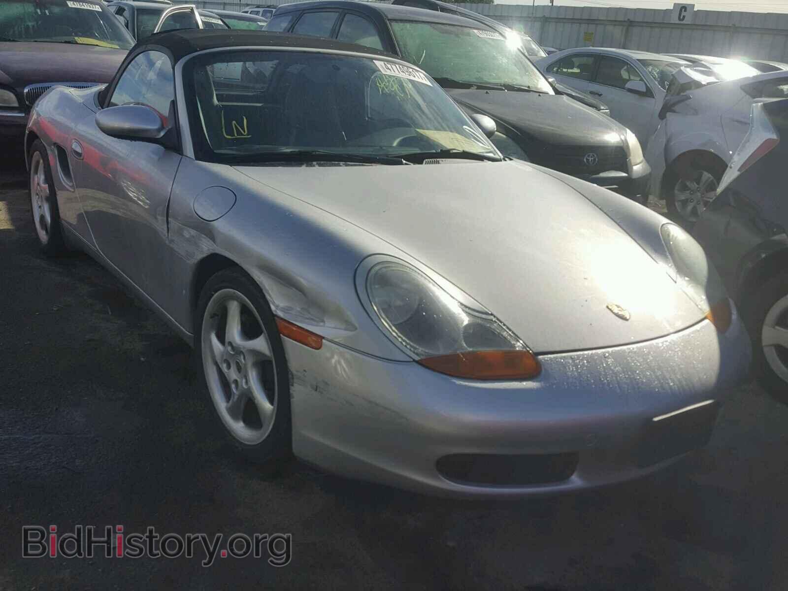 Фотография WP0CA2989YU628156 - PORSCHE BOXSTER 2000