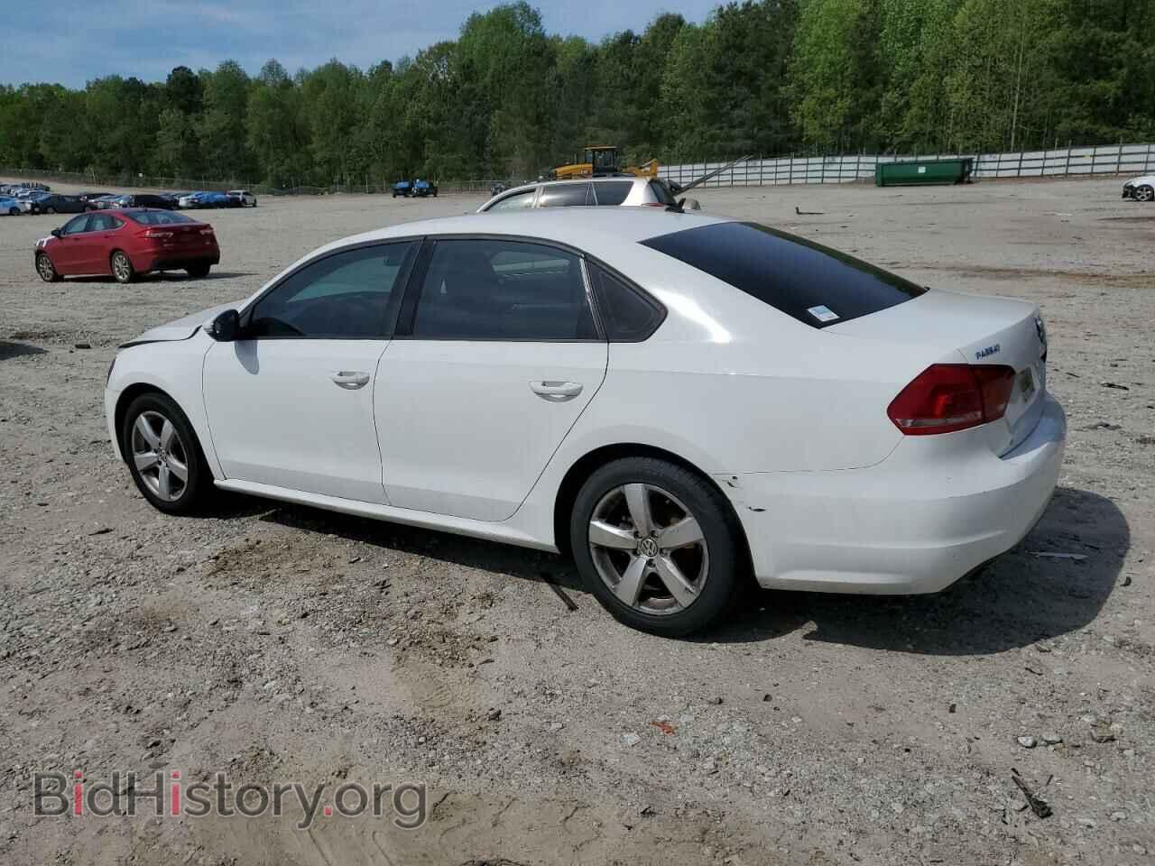 2013 VOLKSWAGEN PASSAT - VIN: 1VWAP7A35DC132805 - Фото 2