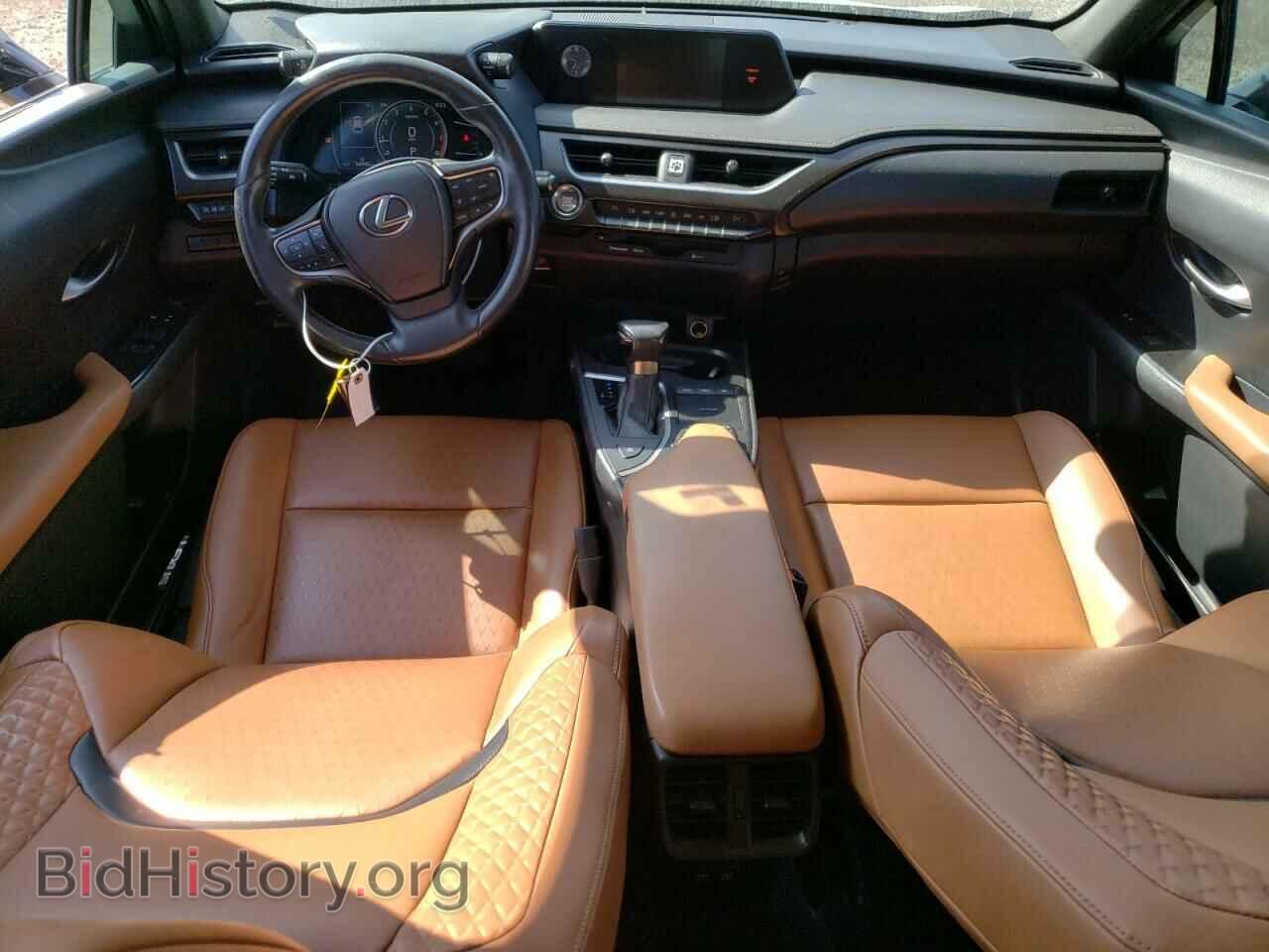 2019 LEXUS UX 200 - VIN: JTHY3JBH9K2013533 - Фото 8