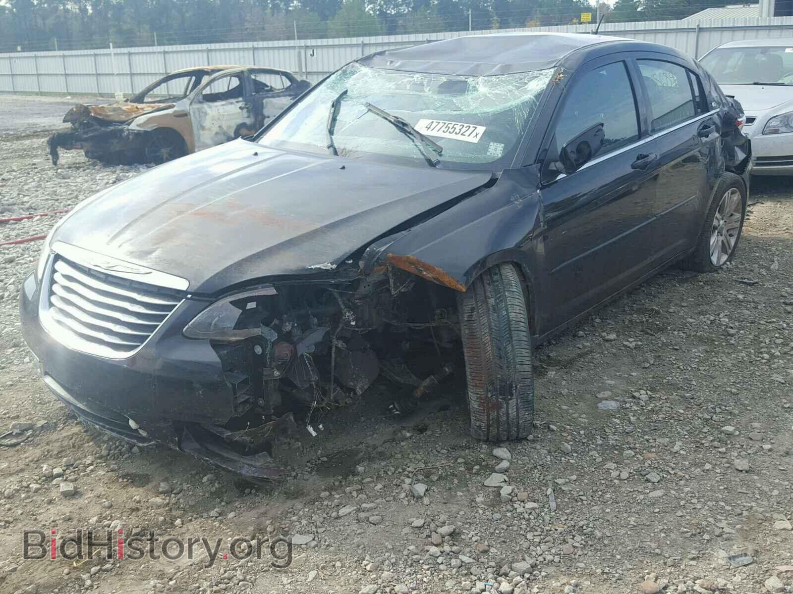 2012 CHRYSLER 200 - VIN: 1C3CCBBG6CN321451 - Фото 2