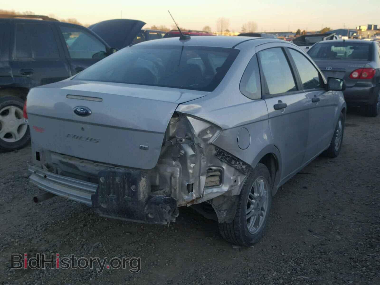2009 FORD FOCUS - VIN: 1FAHP35N59W120252 - Photo 4