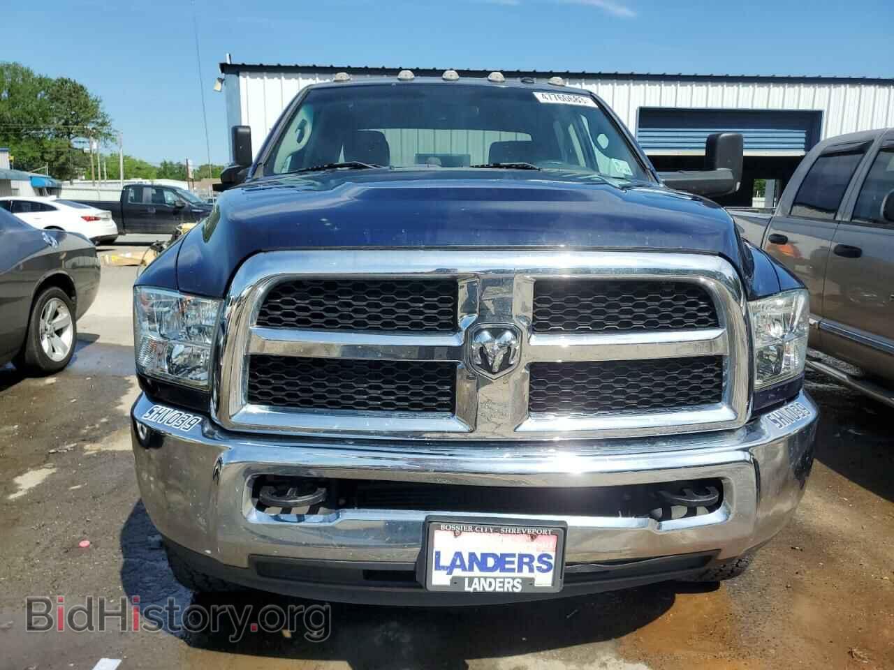 2018 RAM All Models - VIN: 3C6UR5CL1JG202151 - Photo 5