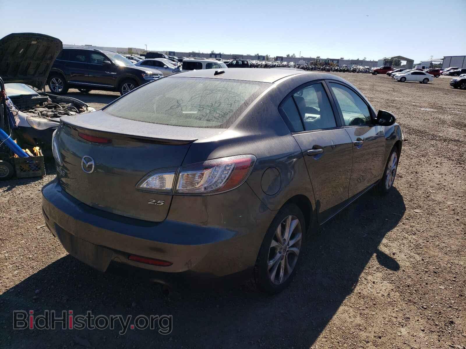 2011 MAZDA MAZDA3 - VIN: JM1BL1W63B1480548 - Фото 4