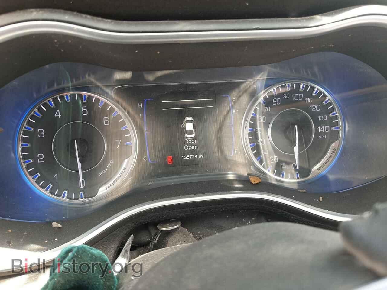 2016 CHRYSLER 200 - VIN: 1C3CCCFB0GN182038 - Фото 8