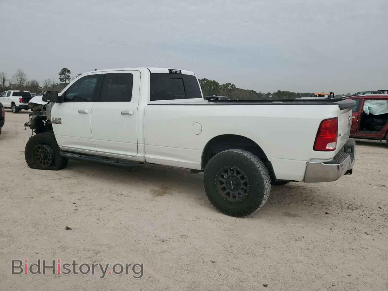 2018 RAM All Models - VIN: 3C6UR5JL9JG366265 - Photo 2