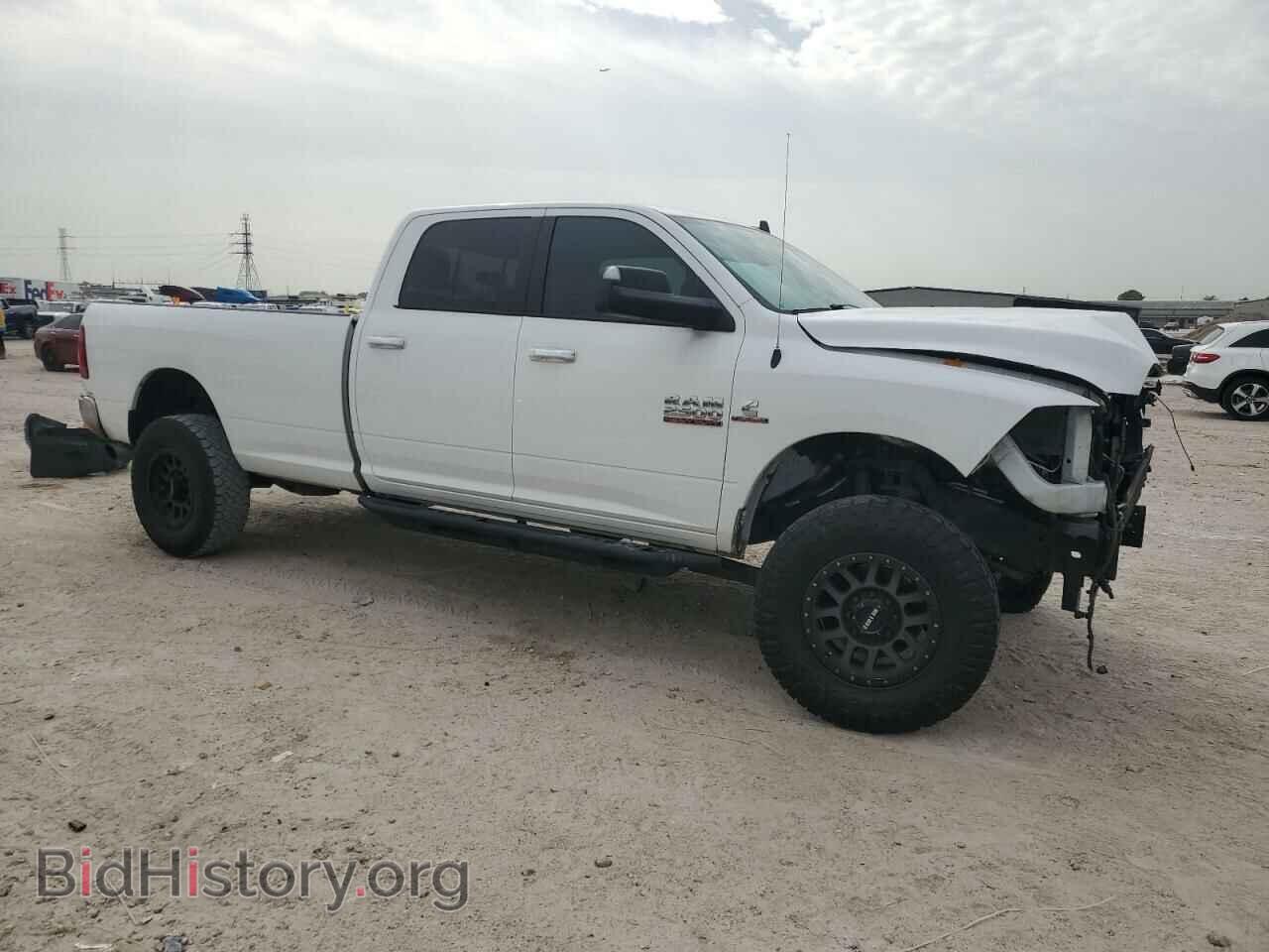 2018 RAM All Models - VIN: 3C6UR5JL9JG366265 - Photo 4