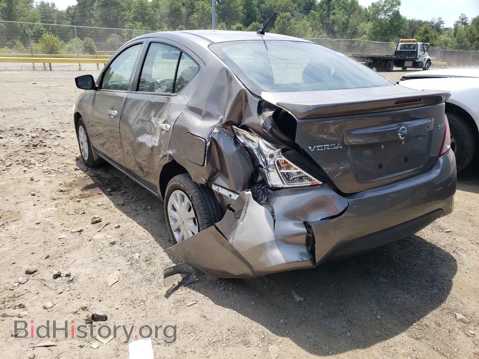 2017 NISSAN VERSA - VIN: 3N1CN7AP1HL887497 - Фото 3