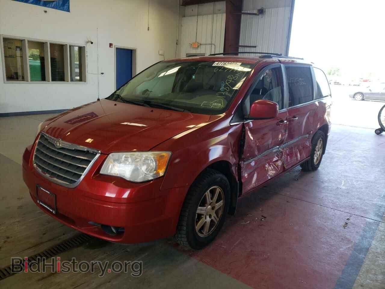 2009 CHRYSLER MINIVAN - VIN: 2A8HR54129R627772 - Фото 2