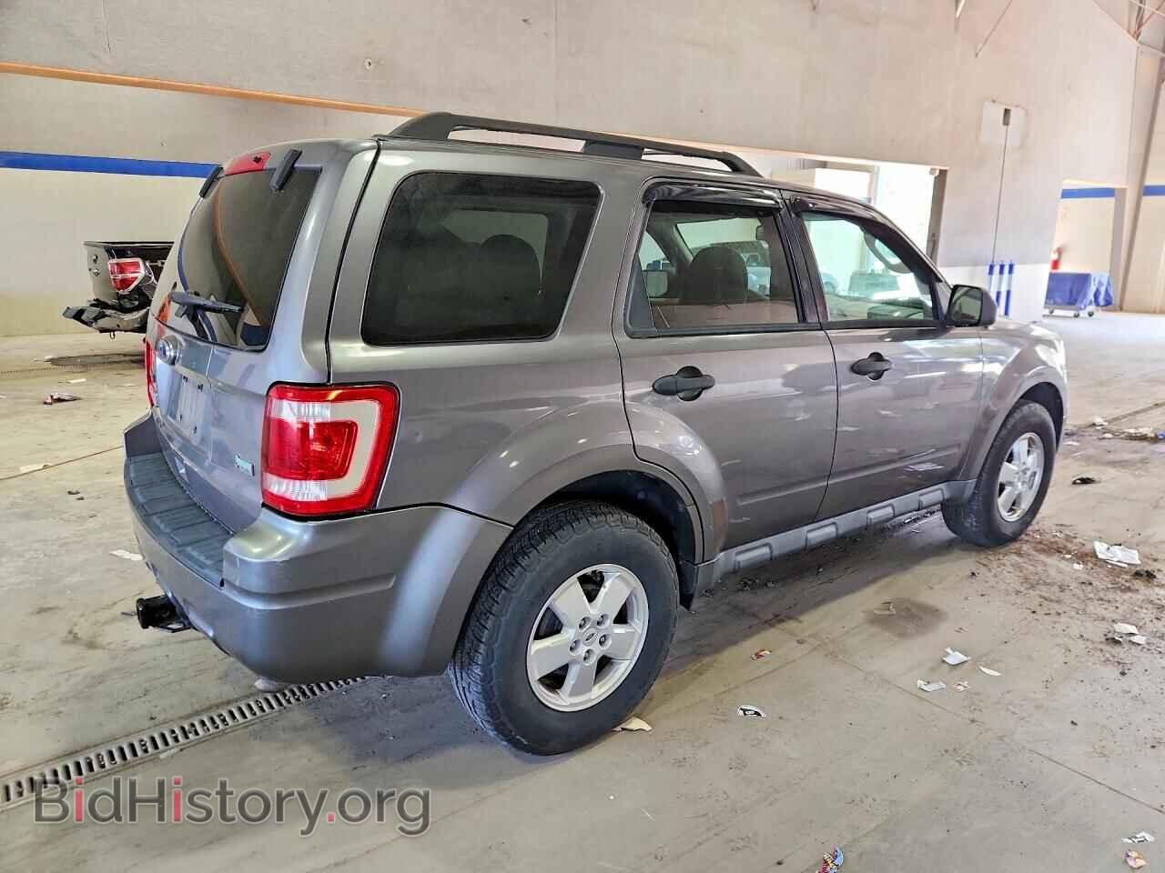 2010 FORD ESCAPE - VIN: 1FMCU0DG7AKA05593 - Фото 3